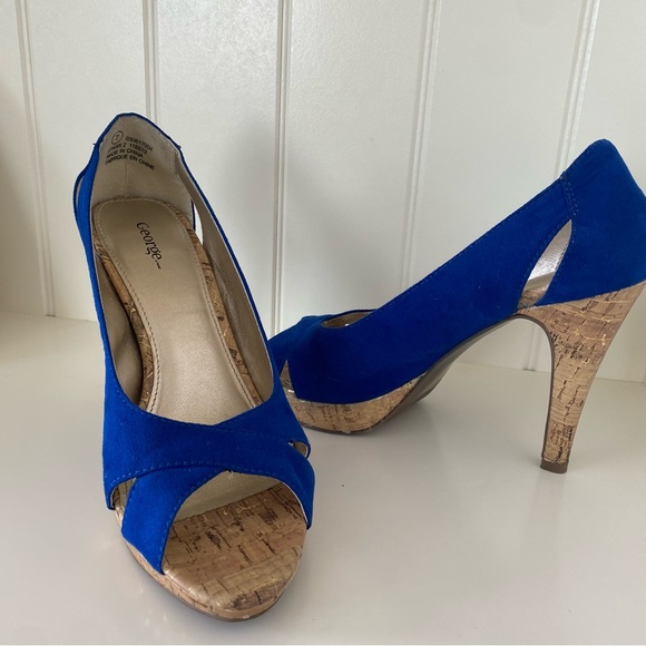 Royal Blue Peep Toe Heels Size 7 - Picture 2 of 9